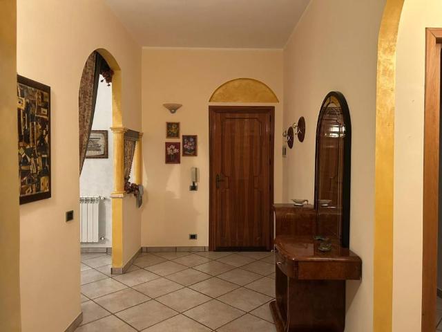 Palazzo / Stabile in vendita a Cerda PA