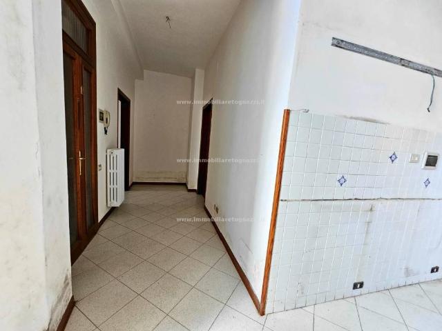 Palazzo / Stabile in vendita a Certaldo FI