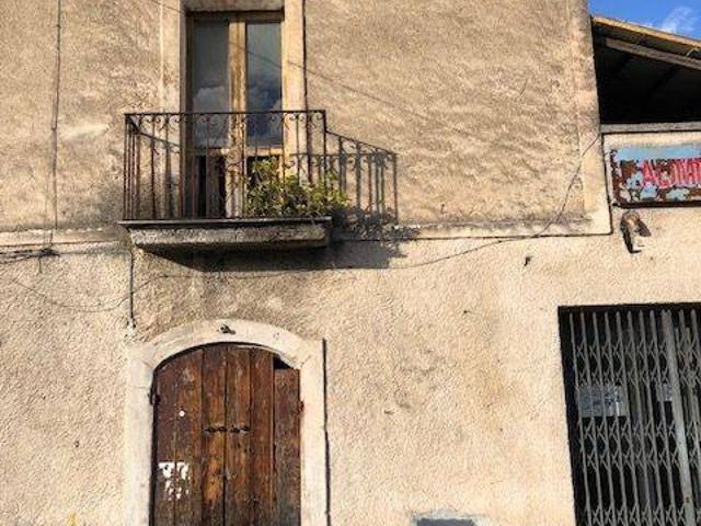 Palazzo / Stabile in vendita a Cervaro FR