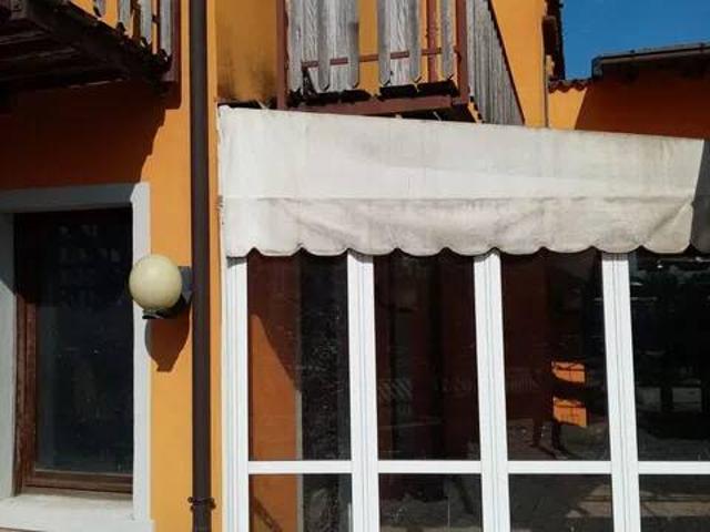 Palazzo / Stabile in vendita a Cervignano del Friuli UD
