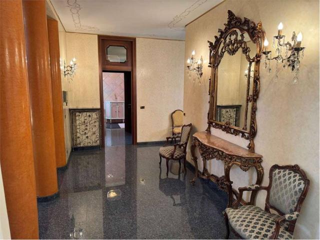 Palazzo / Stabile in vendita a Chioggia VE