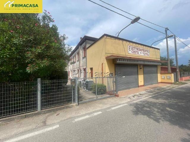 Palazzo / Stabile in vendita a Chioggia VE