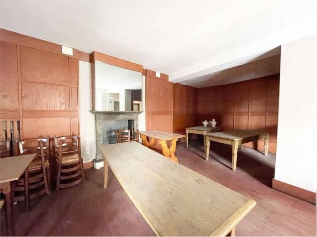 Palazzo / Stabile in vendita a Chiavenna SO
