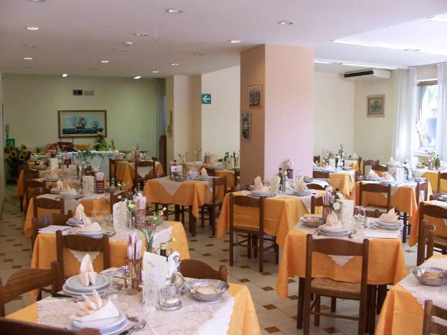 Palazzo / Stabile in vendita a Chianciano Terme SI