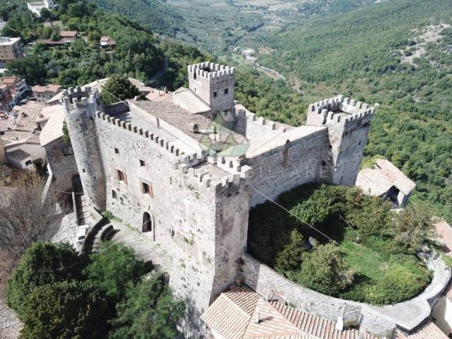Palazzo / Stabile in vendita a Ciciliano RM