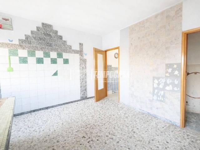 Palazzo / Stabile in vendita a Cigliano VC