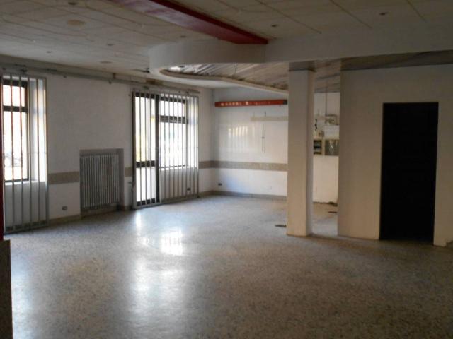 Palazzo / Stabile in vendita a Cigliano VC