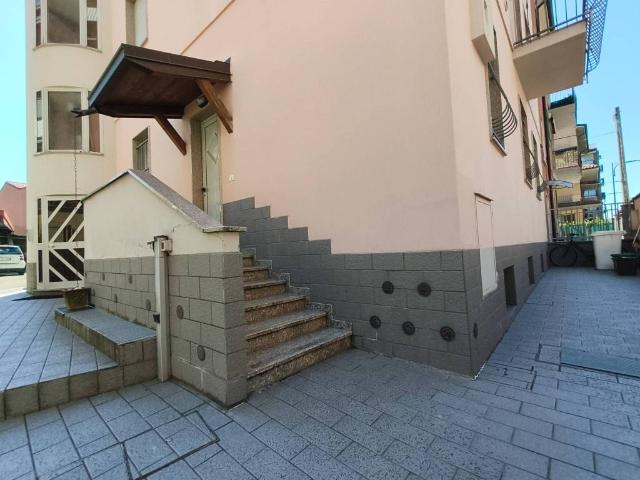 Palazzo / Stabile in vendita a Cinisello Balsamo MI