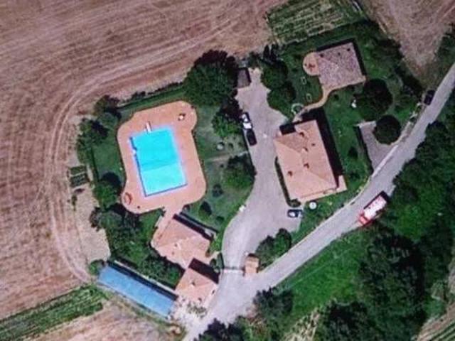 Palazzo / Stabile in vendita a Città di Castello PG