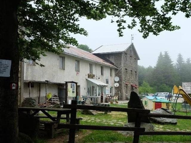 Palazzo / Stabile in vendita a Cogoleto GE