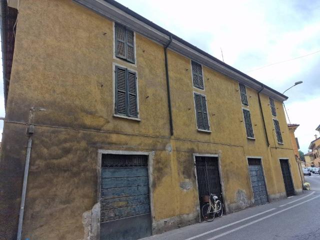 Palazzo / Stabile in vendita a Codogno LO
