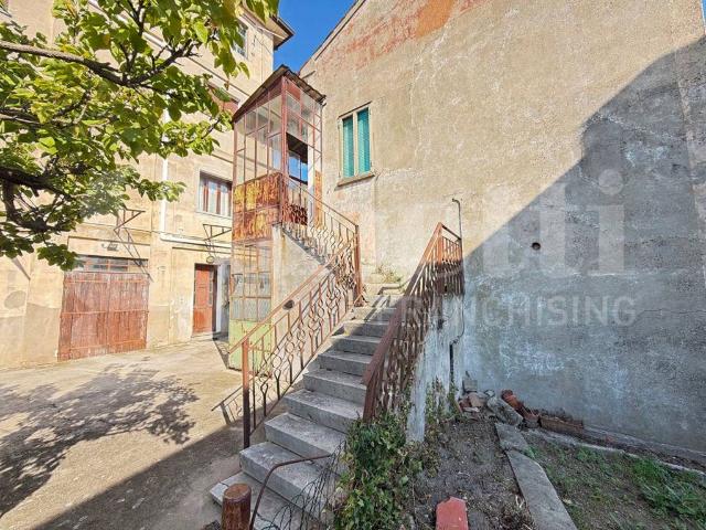 Palazzo / Stabile in vendita a Codevigo PD