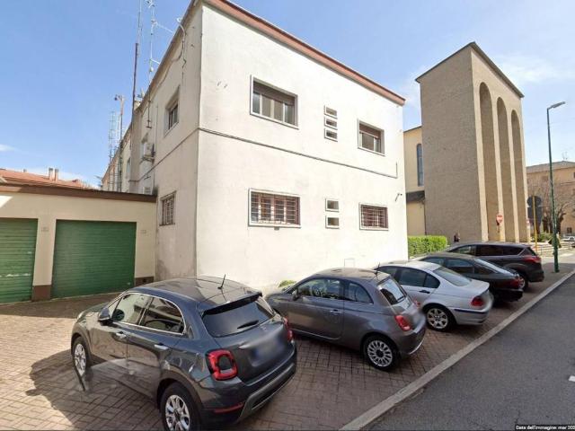 Palazzo / Stabile in vendita a Colleferro RM