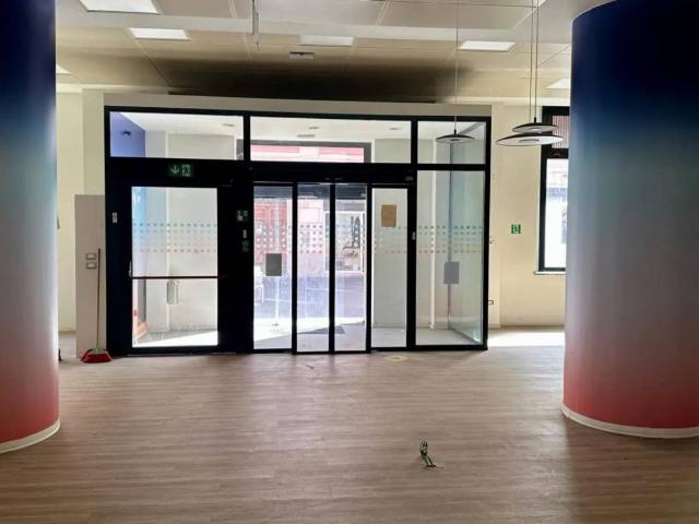 Palazzo / Stabile in vendita a Cosenza CS