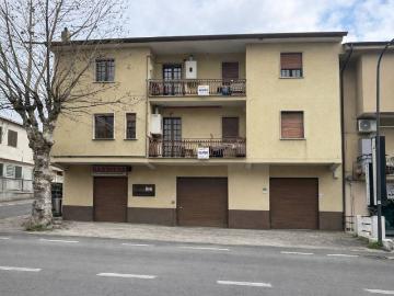 Palazzo / Stabile in vendita a Cori LT