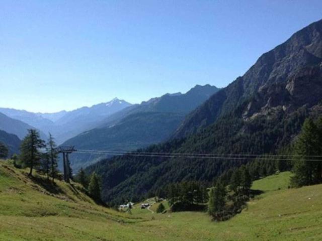 Palazzo / Stabile in vendita a Courmayeur AO