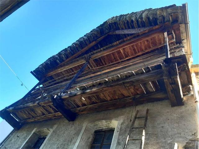 Palazzo / Stabile in vendita a Craveggia VB