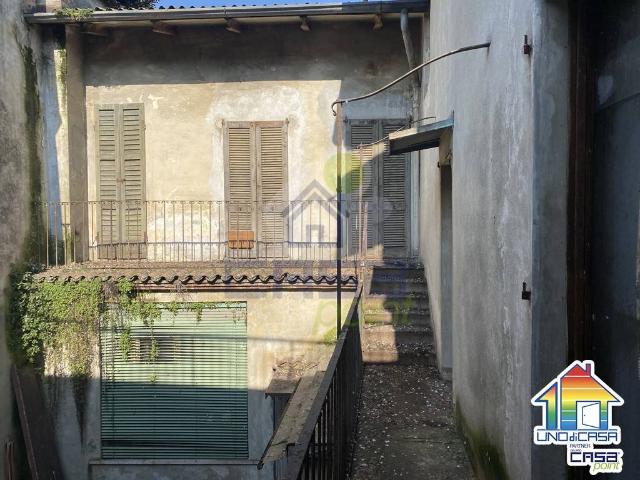 Palazzo / Stabile in vendita a Crema CR