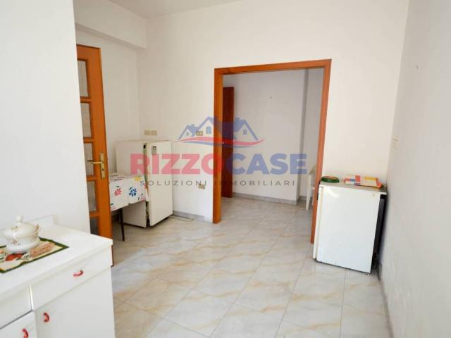 Palazzo / Stabile in vendita a Crosia CS