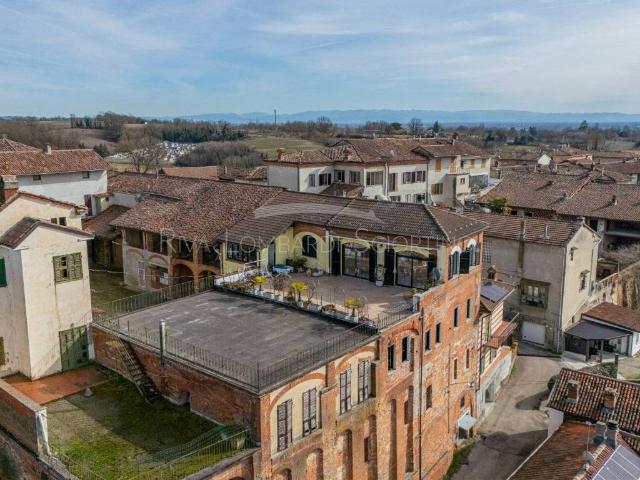 Palazzo / Stabile in vendita a Fubine Monferrato AL
