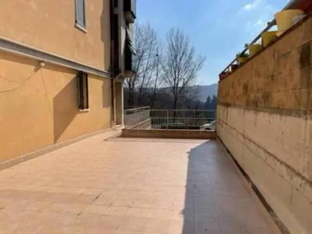Palazzo / Stabile in vendita a Fabro TR