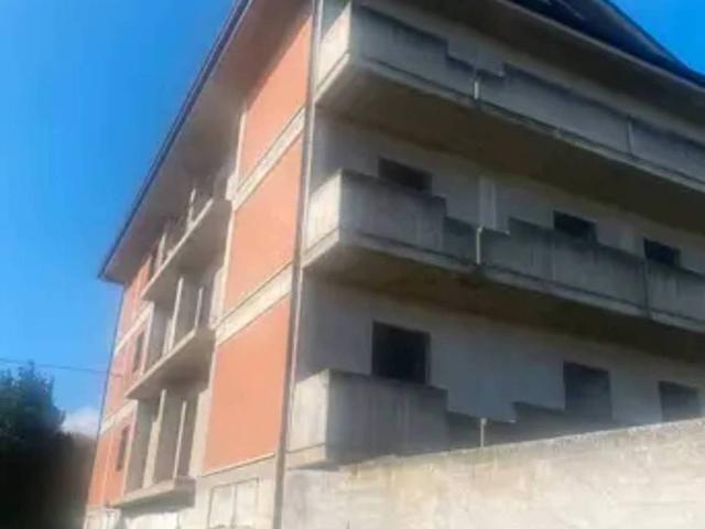 Palazzo / Stabile in vendita a Falerone FM