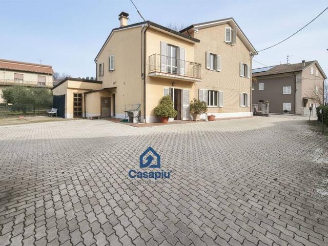 Palazzo / Stabile in vendita a Falerone FM