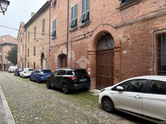 Palazzo / Stabile in vendita a Ferrara FE