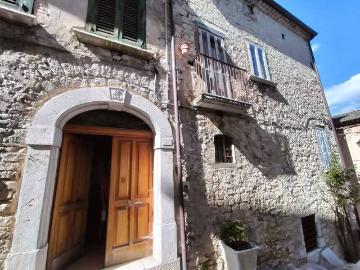 Palazzo / Stabile in vendita a Ferrazzano CB