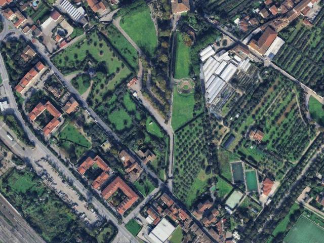 Palazzo / Stabile in vendita a Firenze FI