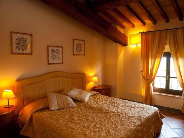 Palazzo / Stabile in vendita a Firenze FI