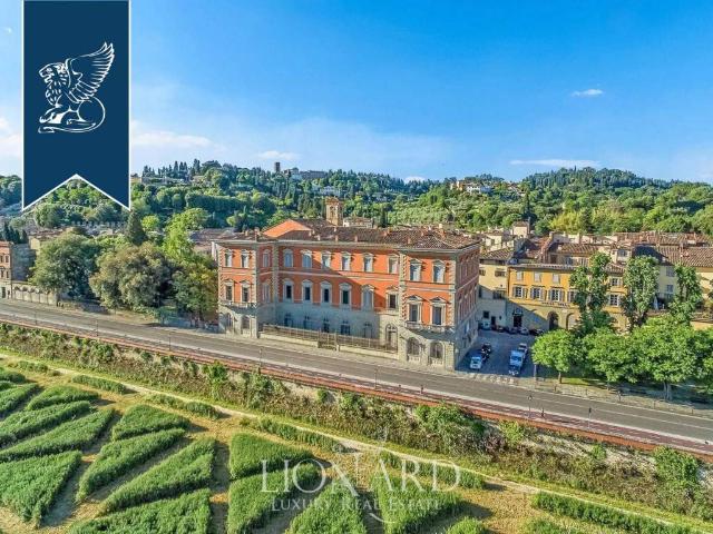 Palazzo / Stabile in vendita a Firenze FI