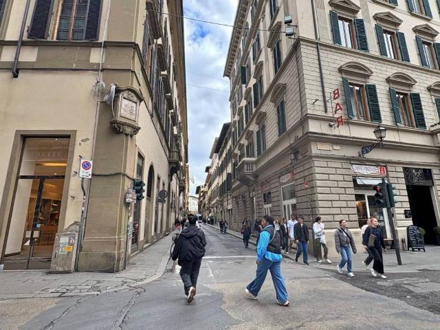Palazzo / Stabile in vendita a Firenze FI