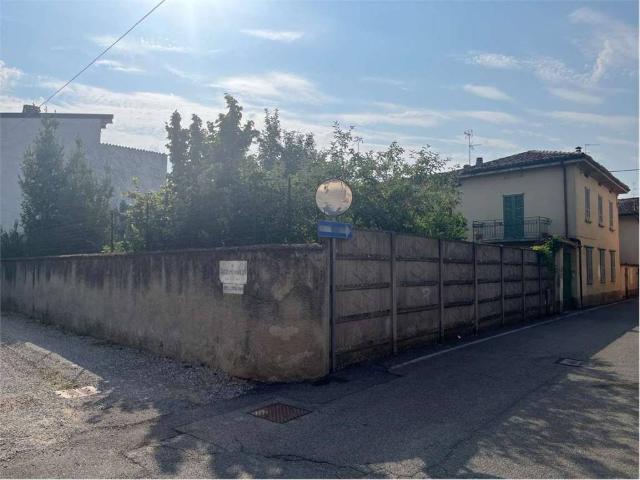 Palazzo / Stabile in vendita a Fontanella BG