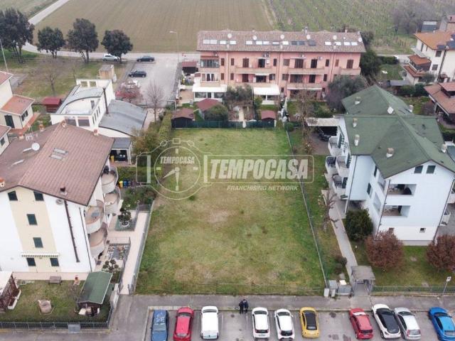Palazzo / Stabile in vendita a Forlì FC