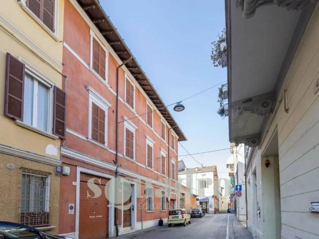 Palazzo / Stabile in vendita a Forlì FC