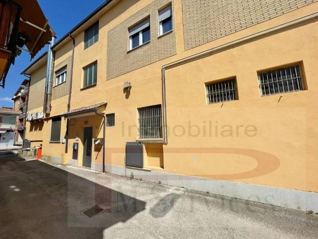 Palazzo / Stabile in vendita a Frosinone FR