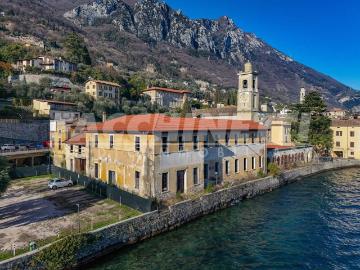 Palazzo / Stabile in vendita a Gargnano BS