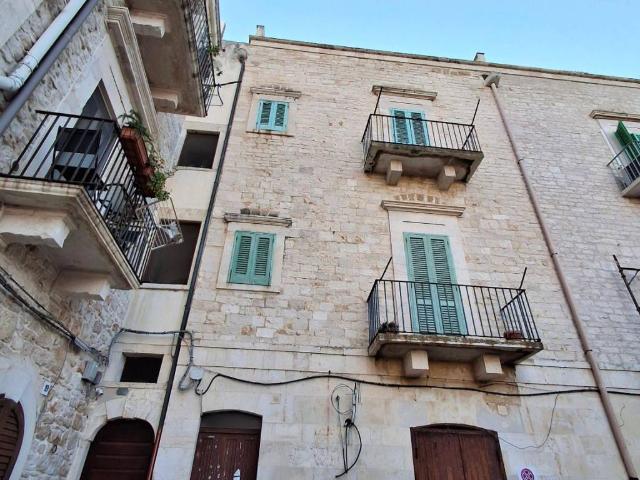 Palazzo / Stabile in vendita a Giovinazzo BA