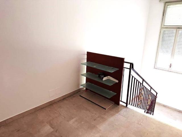 Palazzo / Stabile in vendita a Imola BO