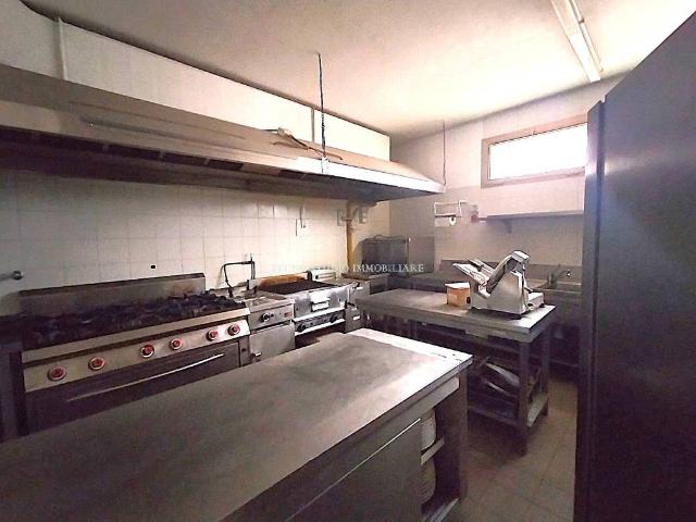 Palazzo / Stabile in vendita a Impruneta FI