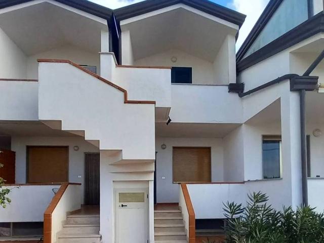 Palazzo / Stabile in vendita a Ischitella FG