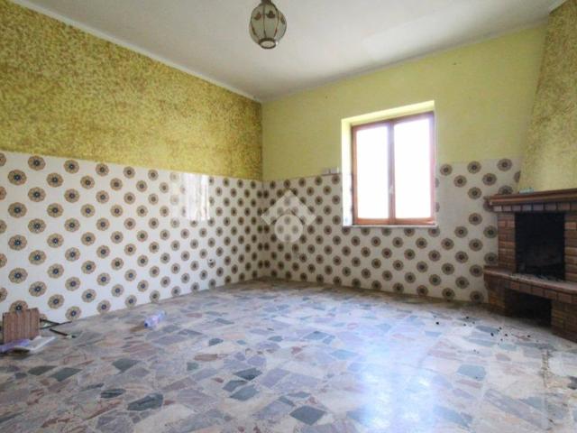 Palazzo / Stabile in vendita a Isola di Capo Rizzuto KR