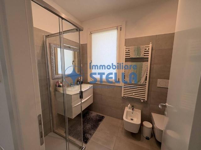 Palazzo / Stabile in vendita a Jesolo VE