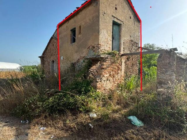 Palazzo / Stabile in vendita a Jonadi VV