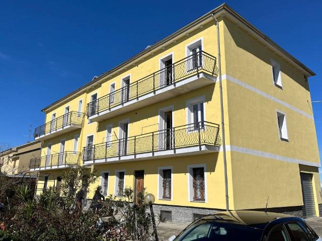 Palazzo / Stabile in vendita a Lu e Cuccaro Monferrato AL