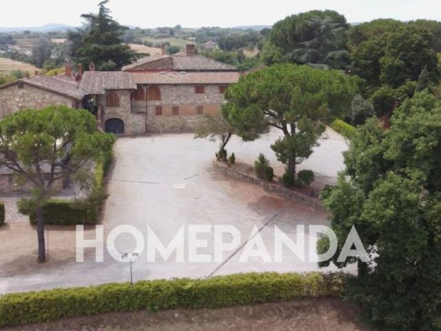 Palazzo / Stabile in vendita a Lucignano AR