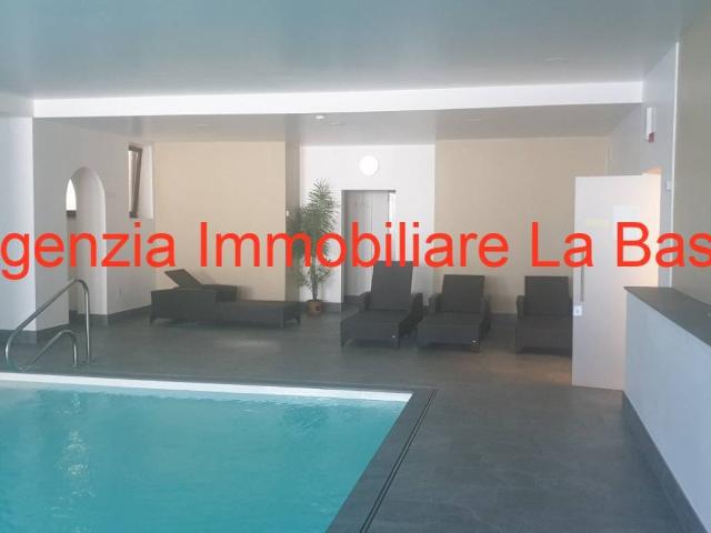 Palazzo / Stabile in vendita a Laces BZ