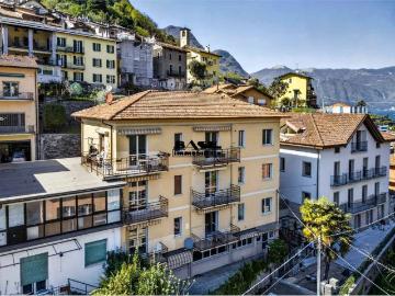 Palazzo / Stabile in vendita a Laglio CO