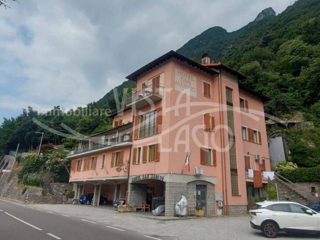 Palazzo / Stabile in vendita a Laglio CO